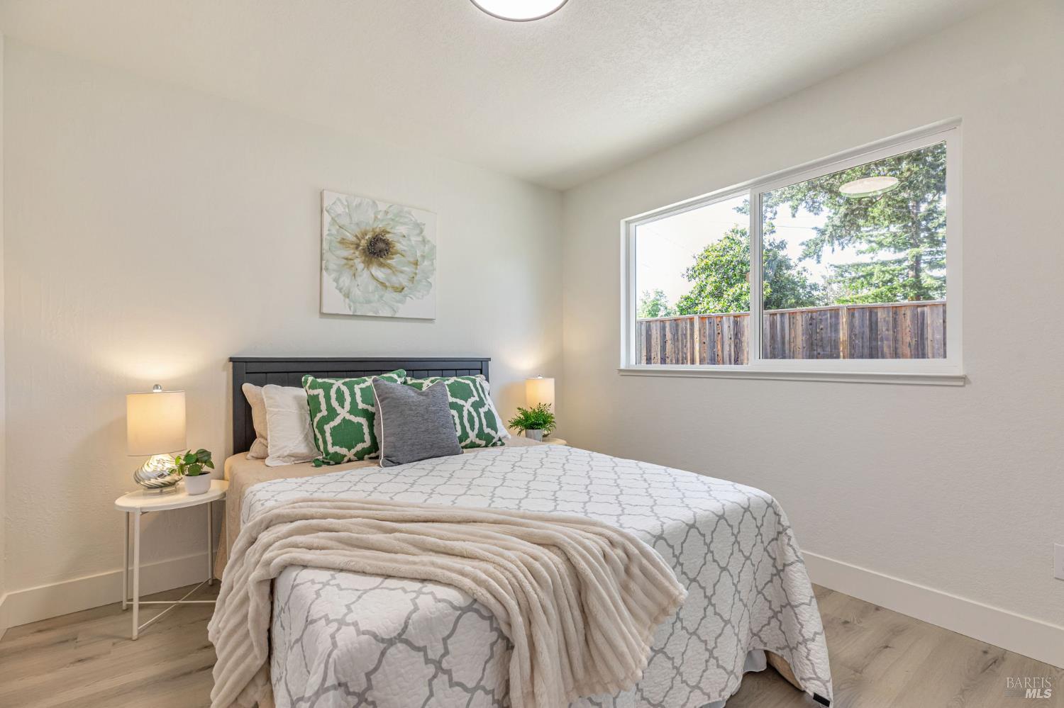 Leonard Avenue, Santa Rosa, California image 24