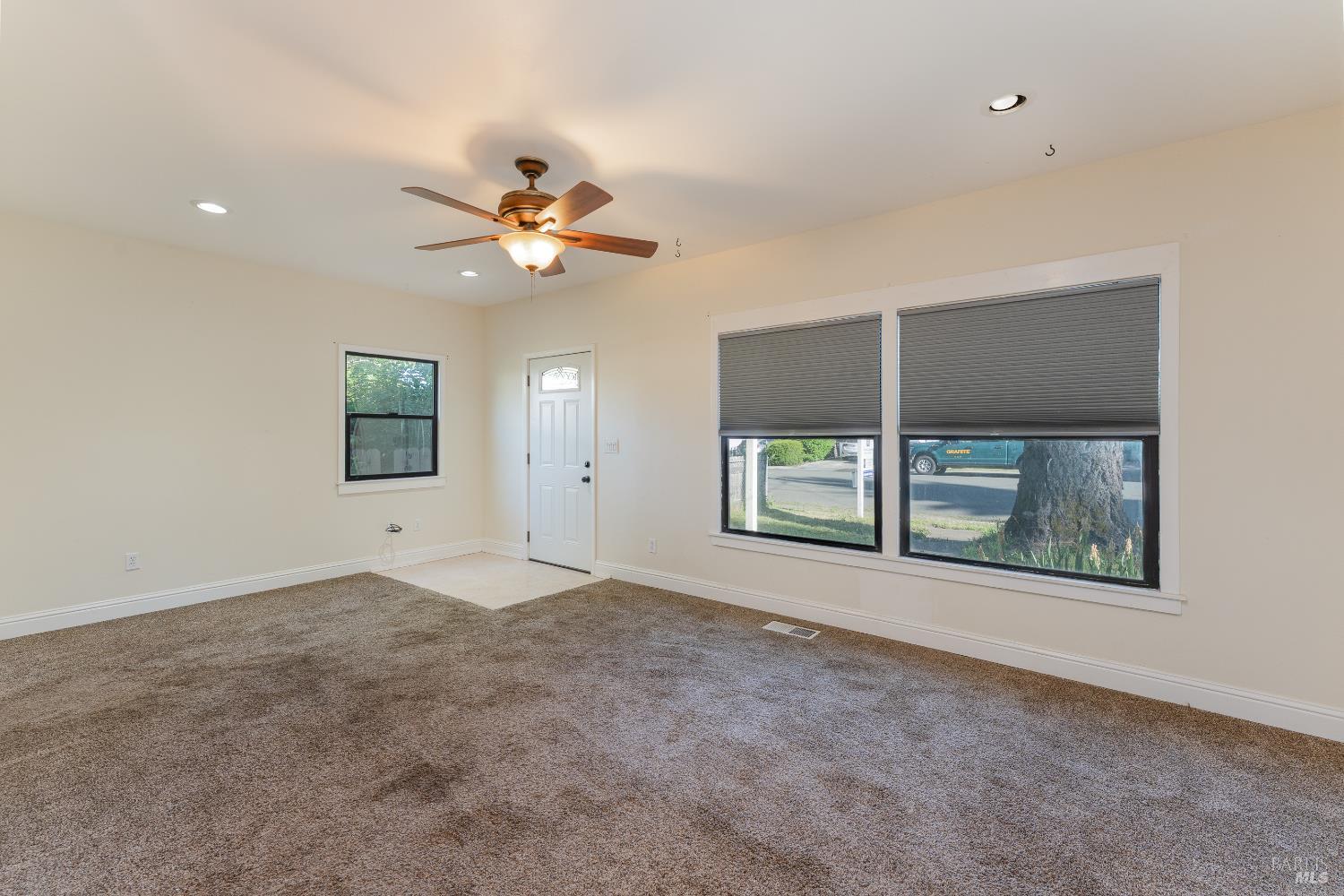 Detail Gallery Image 7 of 24 For 30 W Oak St, Willits,  CA 95490 - 2 Beds | 1 Baths