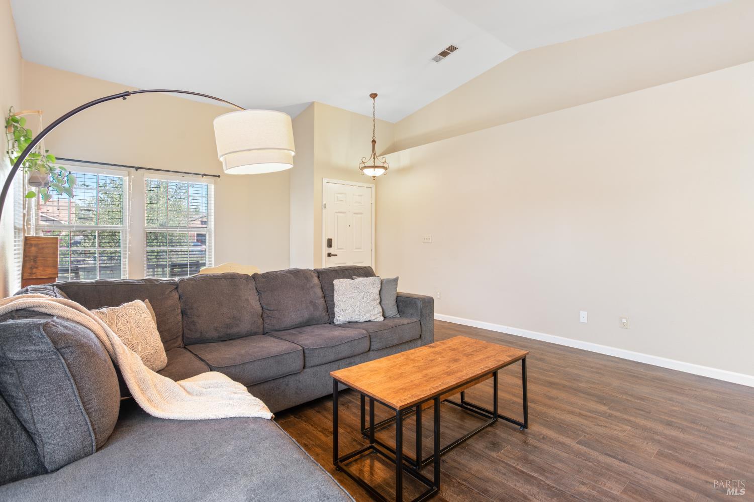 Detail Gallery Image 28 of 37 For 1735 Marenda Dr, Dixon,  CA 95620 - 3 Beds | 2 Baths