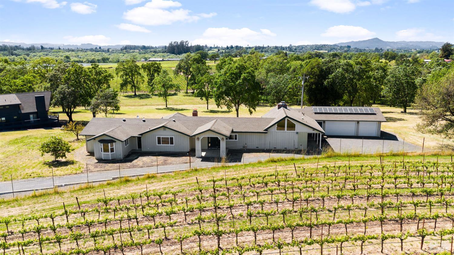 Detail Gallery Image 1 of 1 For 1787 Olivet Rd, Santa Rosa,  CA 95401 - 4 Beds | 2/1 Baths