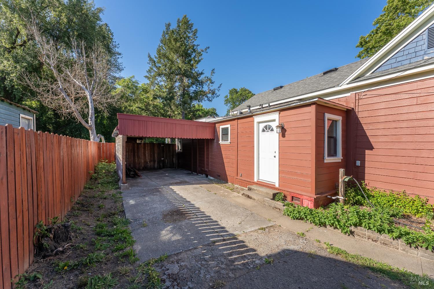 Detail Gallery Image 16 of 24 For 30 W Oak St, Willits,  CA 95490 - 2 Beds | 1 Baths