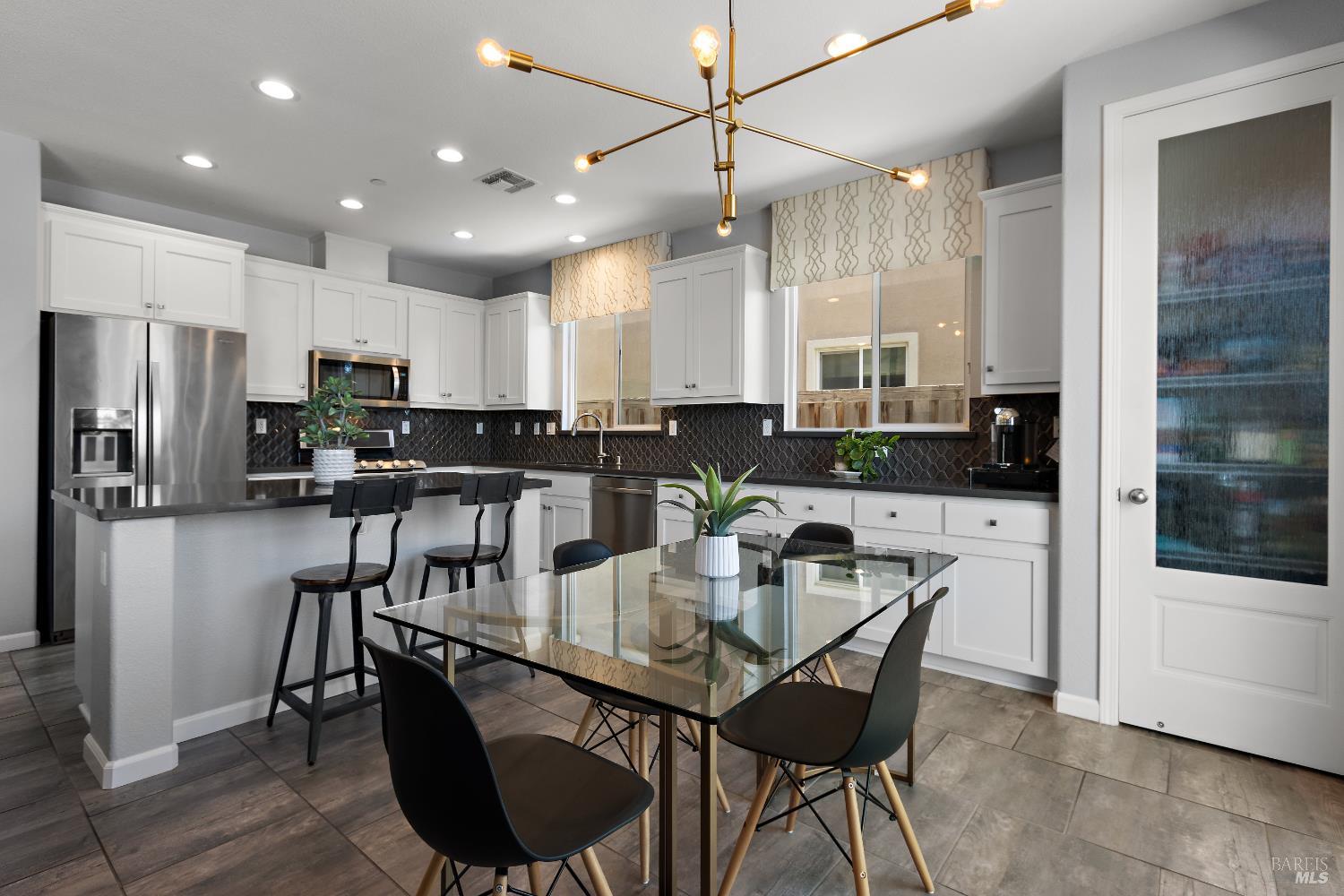 Stoneman Drive, Suisun City, California image 7