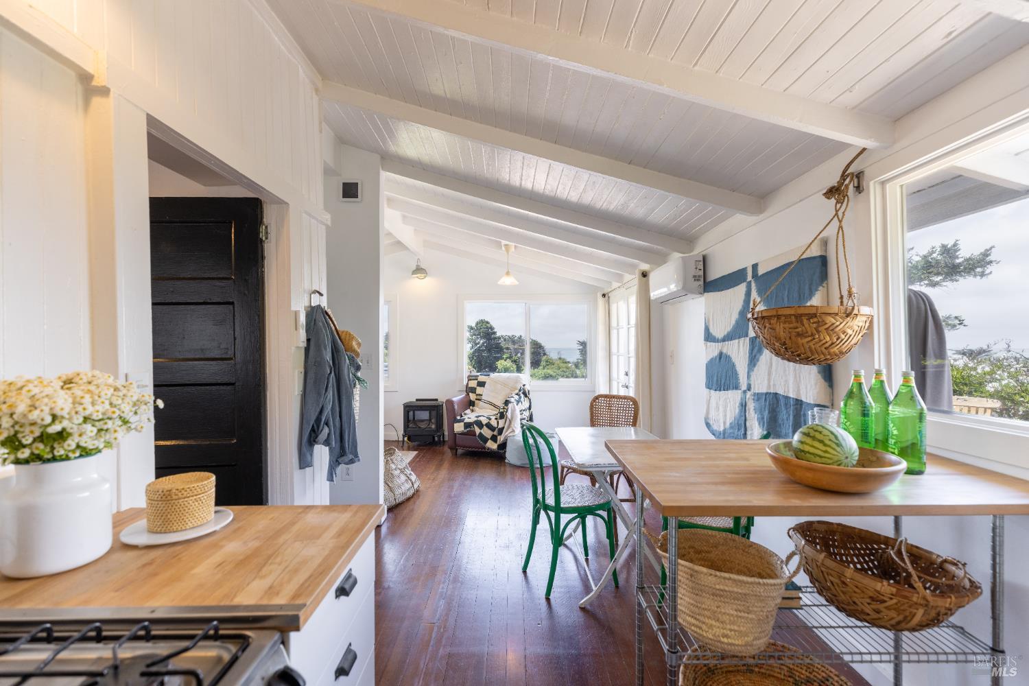 Detail Gallery Image 21 of 24 For 65 Buena Vista Ave, Stinson Beach,  CA 94970 - 1 Beds | 1 Baths