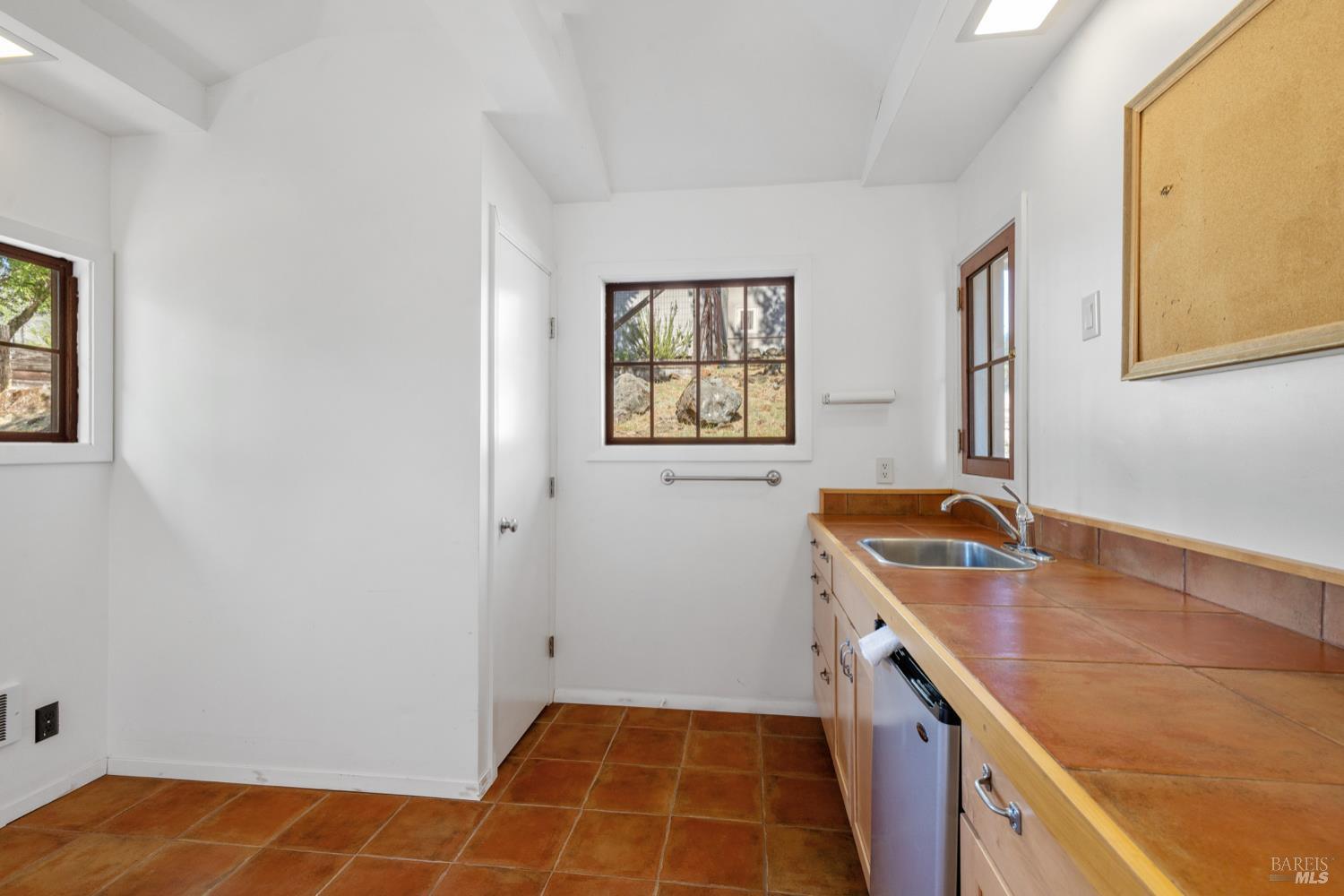 Detail Gallery Image 36 of 43 For Address Is Not Disclosed, Kenwood,  CA 95452 - 2 Beds | 2/1 Baths
