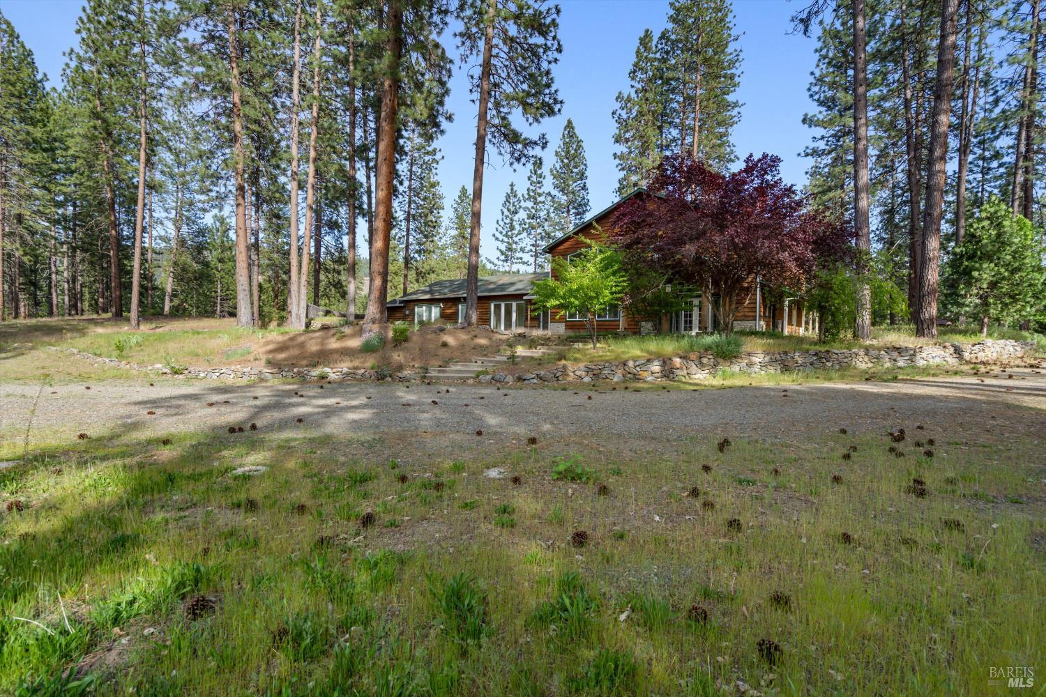 Detail Gallery Image 37 of 44 For 9925 Oro Fino Rd, Fort Jones,  CA 96032 - 3 Beds | 3 Baths