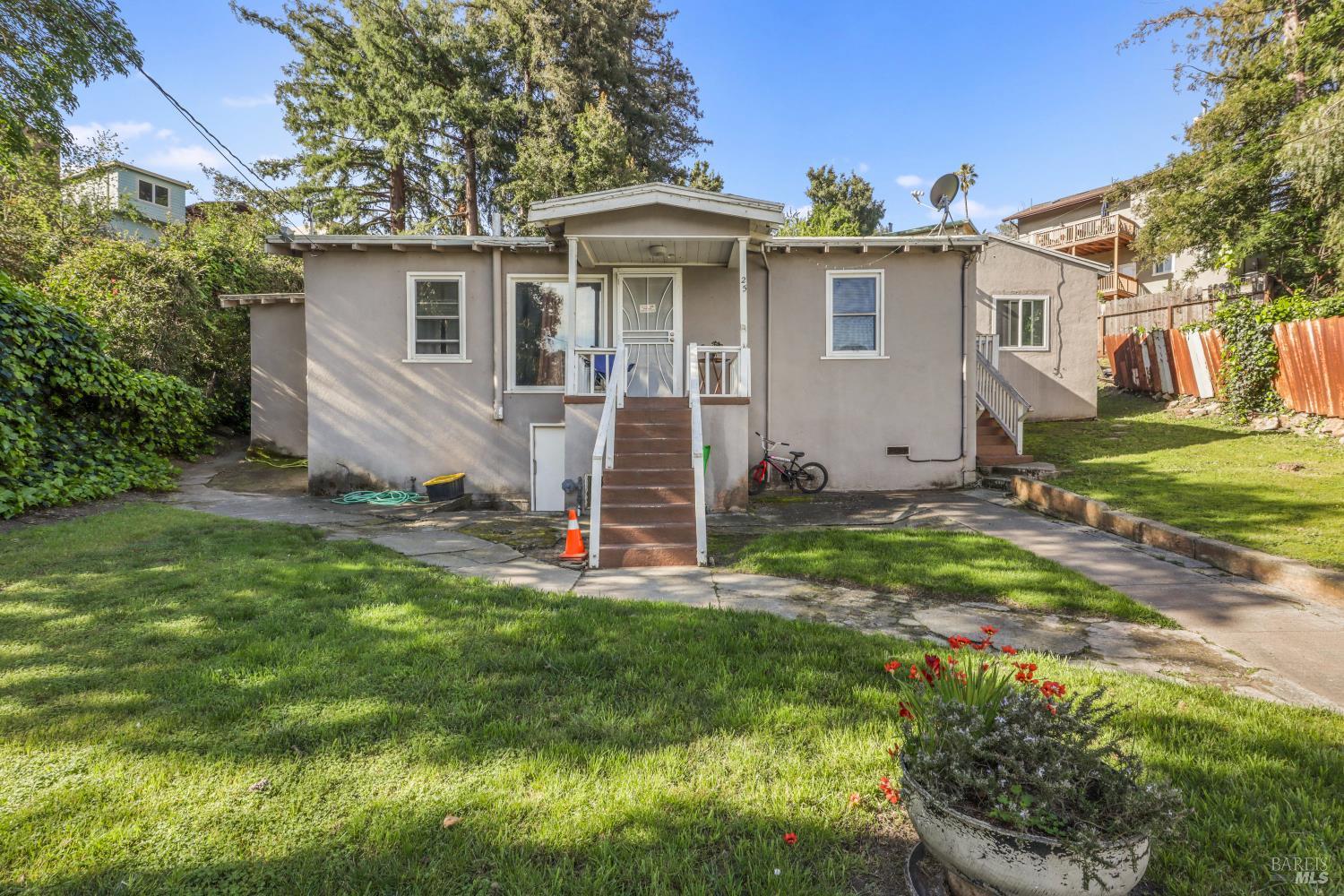 Thumbnail for 25 Redding Pl, Oakland, CA 94619
