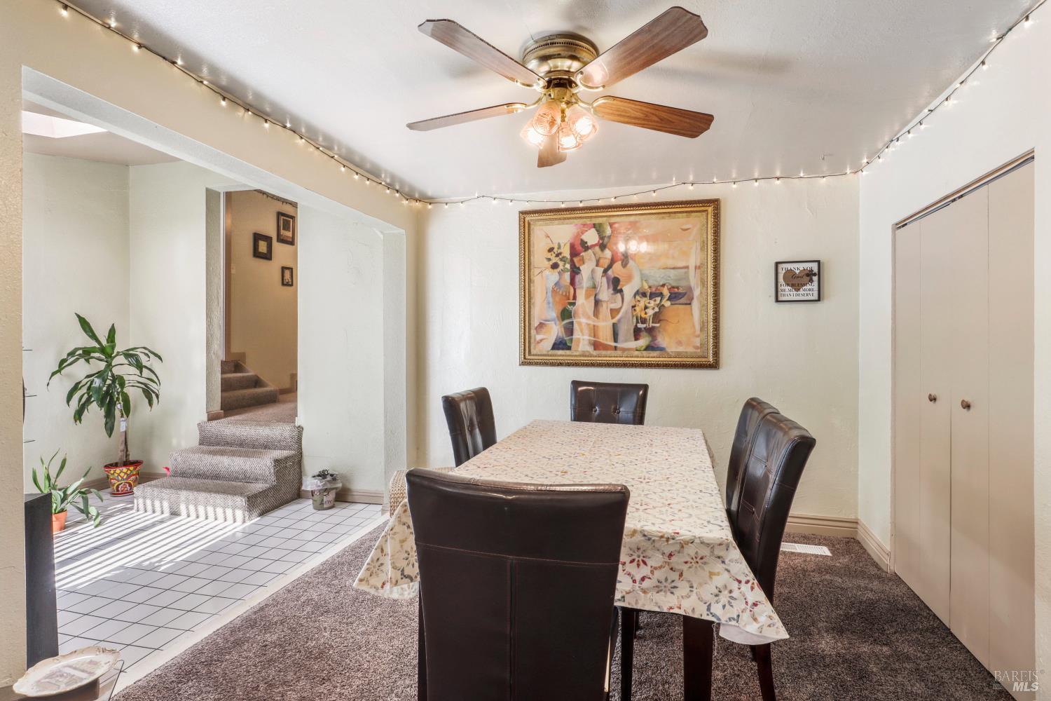 Detail Gallery Image 4 of 17 For 25 Redding Pl, Oakland,  CA 94619 - 4 Beds | 2 Baths