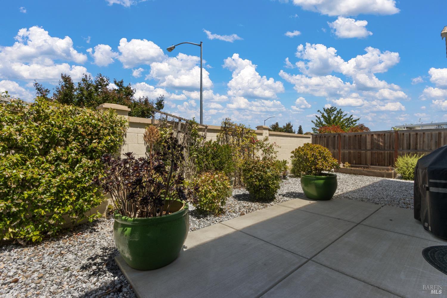 Stoneman Drive, Suisun City, California image 31