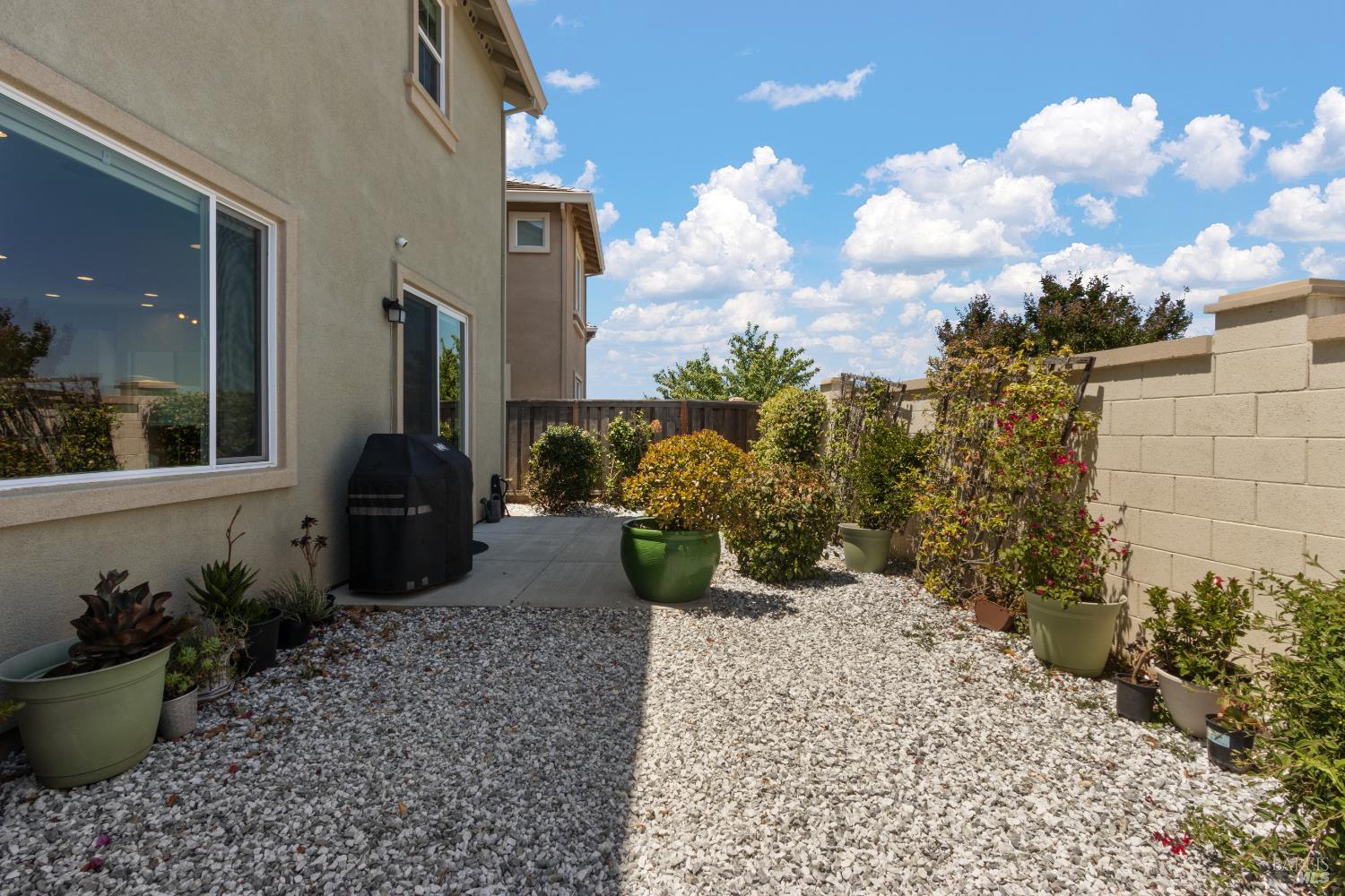 Stoneman Drive, Suisun City, California image 34