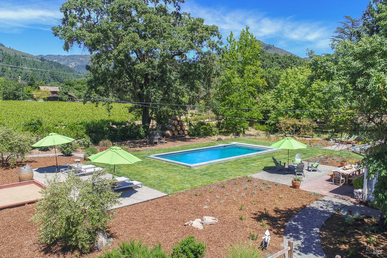 8095 Sonoma Hwy