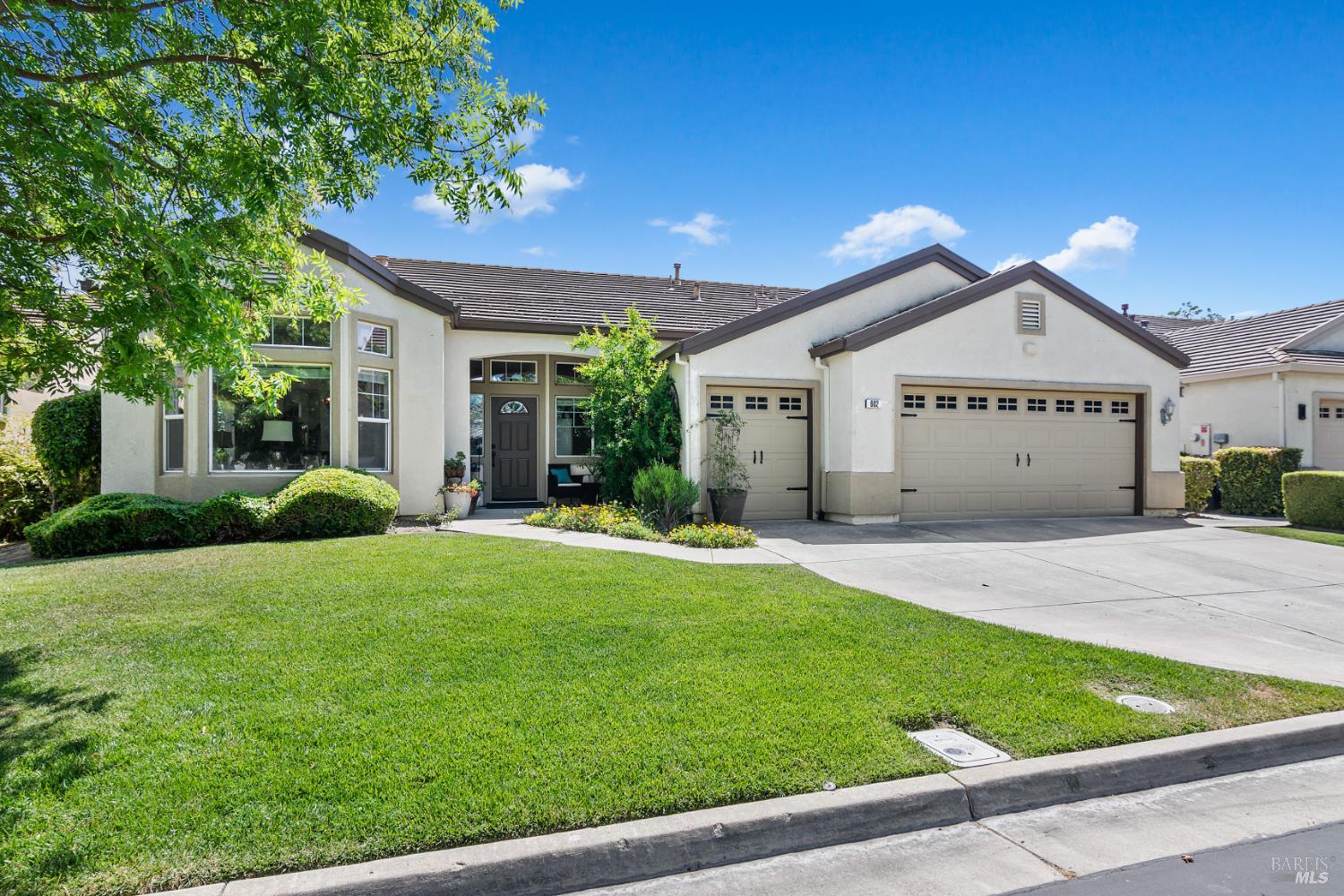 Detail Gallery Image 2 of 67 For 602 Summerset Dr, Rio Vista,  CA 94571 - 3 Beds | 2/1 Baths