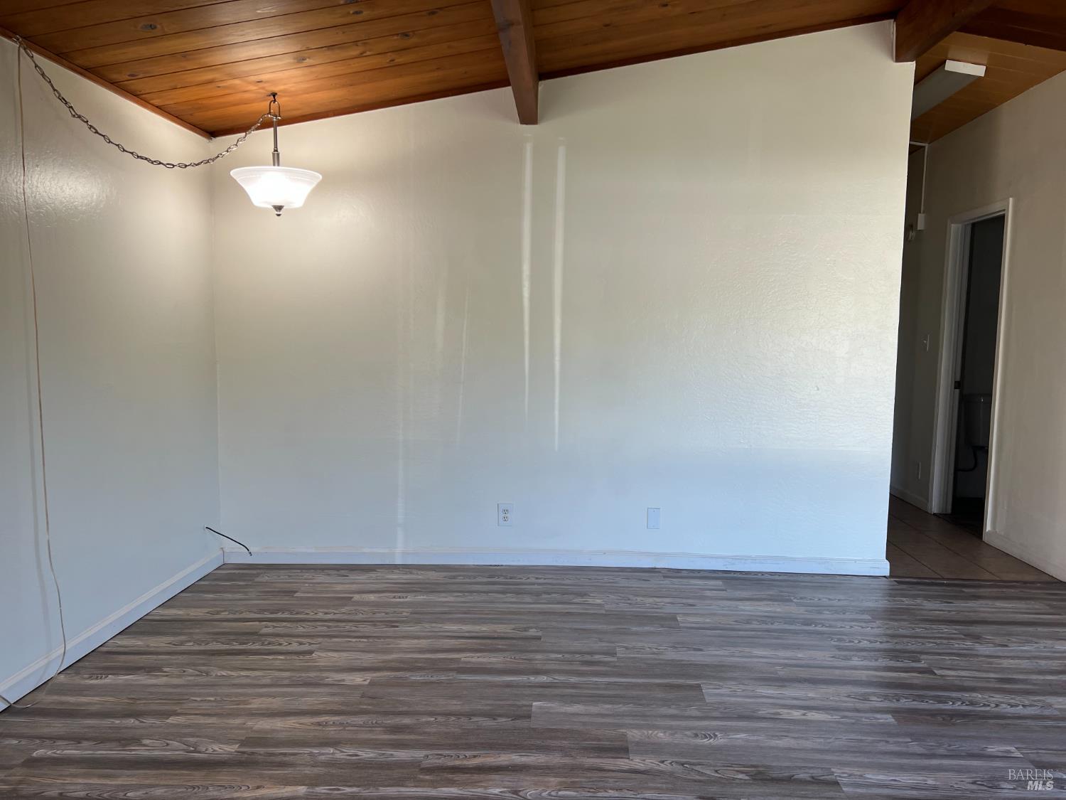 Detail Gallery Image 5 of 17 For 3519 Hazelwood St, Vallejo,  CA 94591 - 3 Beds | 2 Baths