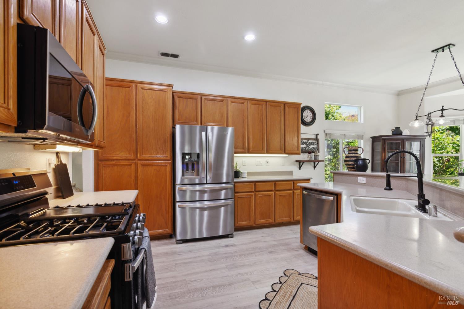 Detail Gallery Image 18 of 67 For 602 Summerset Dr, Rio Vista,  CA 94571 - 3 Beds | 2/1 Baths