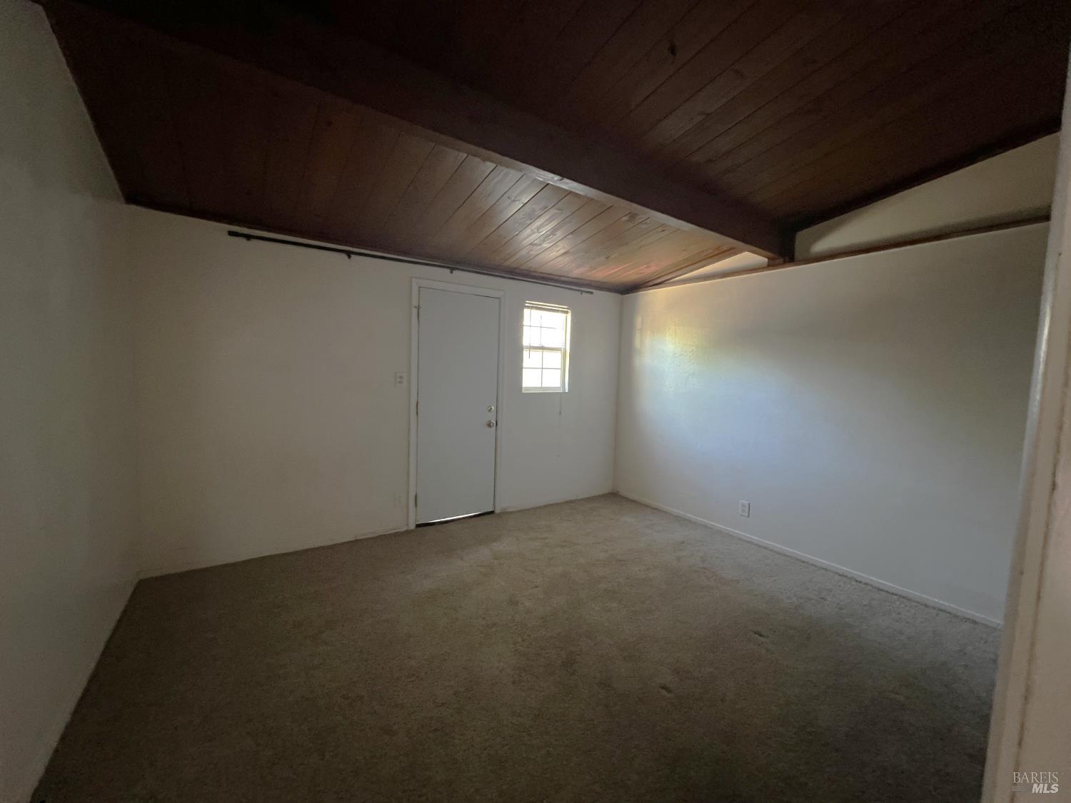 Detail Gallery Image 11 of 17 For 3519 Hazelwood St, Vallejo,  CA 94591 - 3 Beds | 2 Baths