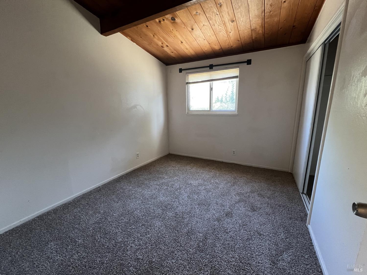 Detail Gallery Image 8 of 17 For 3519 Hazelwood St, Vallejo,  CA 94591 - 3 Beds | 2 Baths