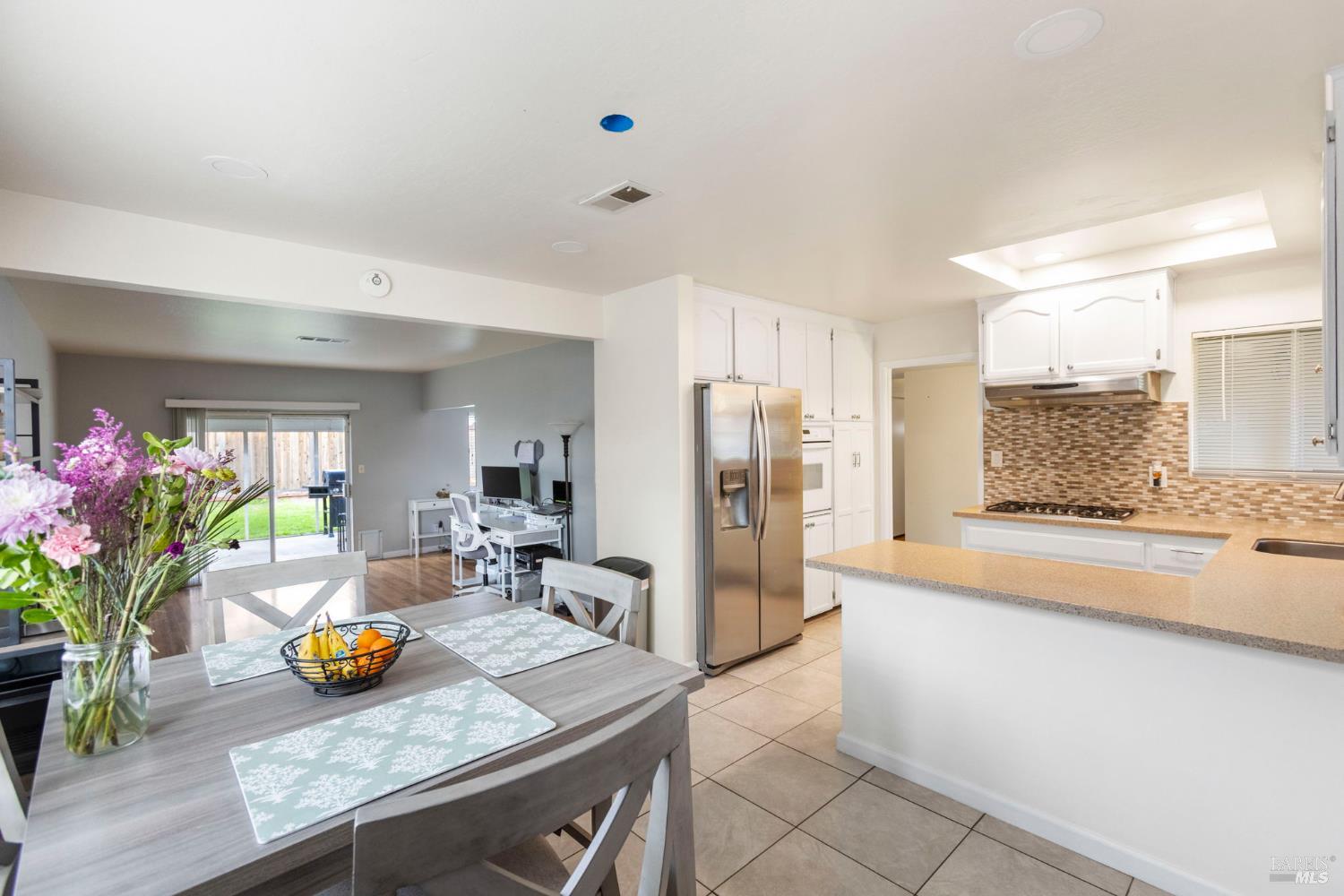 Dahlia Street, Fairfield, California image 7