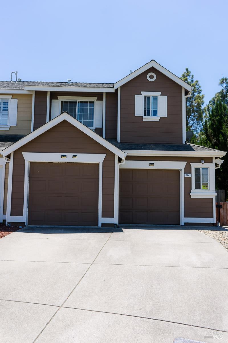Cloverleaf Circle, Suisun City, California image 20
