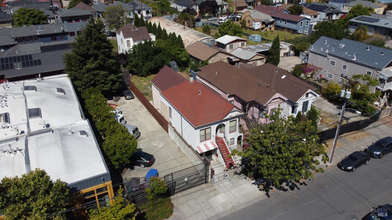 Thumbnail for 3217 Helen St, Oakland, CA 94608