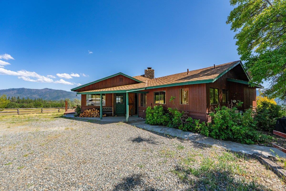 Detail Gallery Image 15 of 57 For 125 Cedar Gulch Rd, Hayfork,  CA 96041 - 2 Beds | 2 Baths
