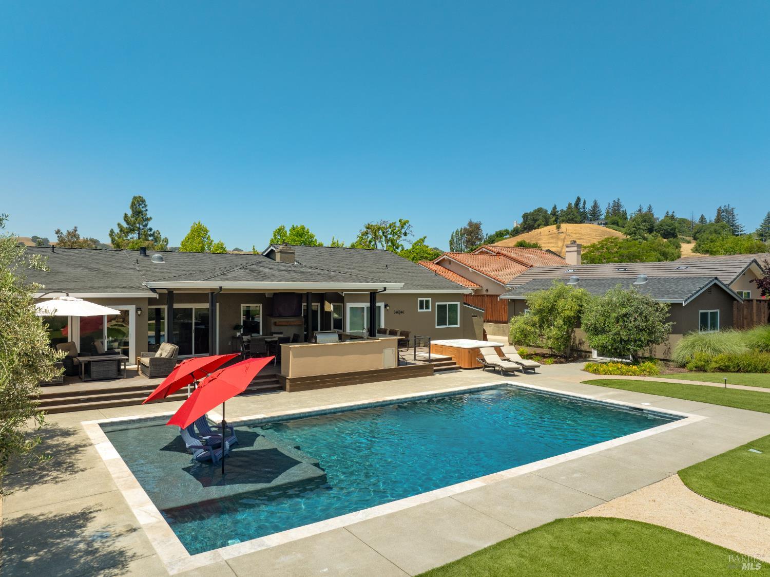 Detail Gallery Image 57 of 74 For 1051 Stonebridge Dr, Napa,  CA 94558 - 4 Beds | 3 Baths