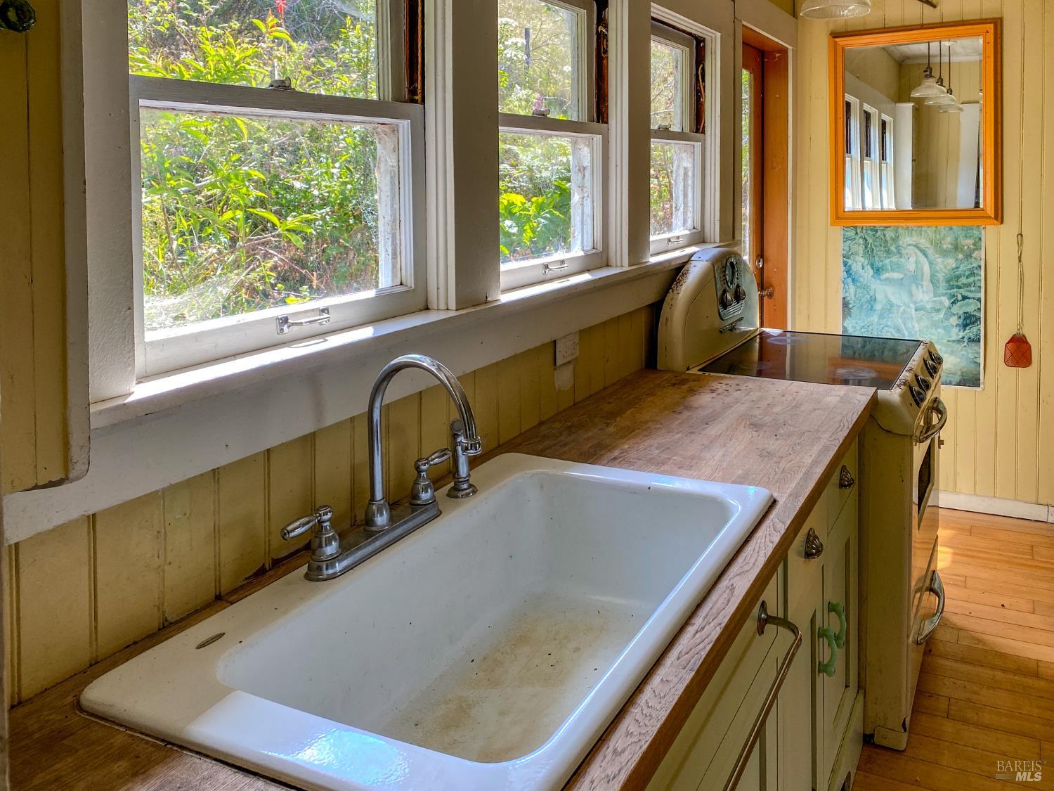 Detail Gallery Image 29 of 54 For 42000 Mountain View Rd, Manchester,  CA 95459 - 1 Beds | 1 Baths