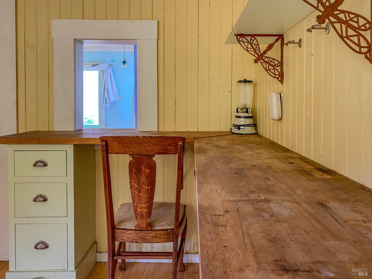 Detail Gallery Image 39 of 54 For 42000 Mountain View Rd, Manchester,  CA 95459 - 1 Beds | 1 Baths