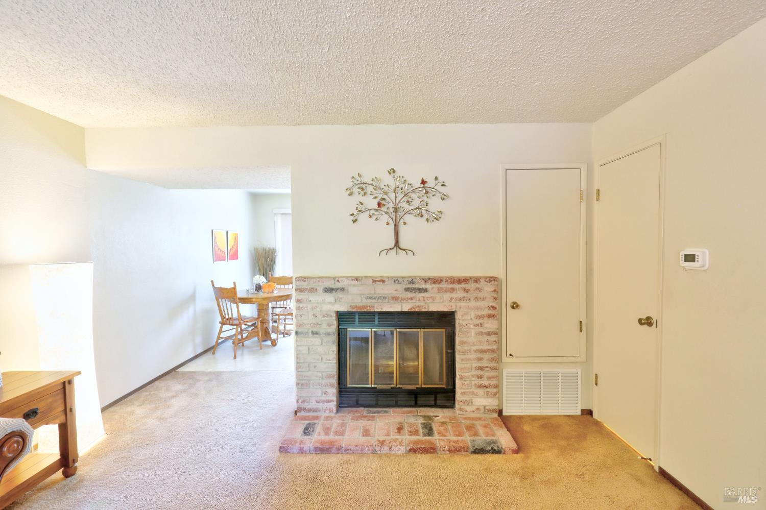 Harvest Lane, Santa Rosa, California image 7