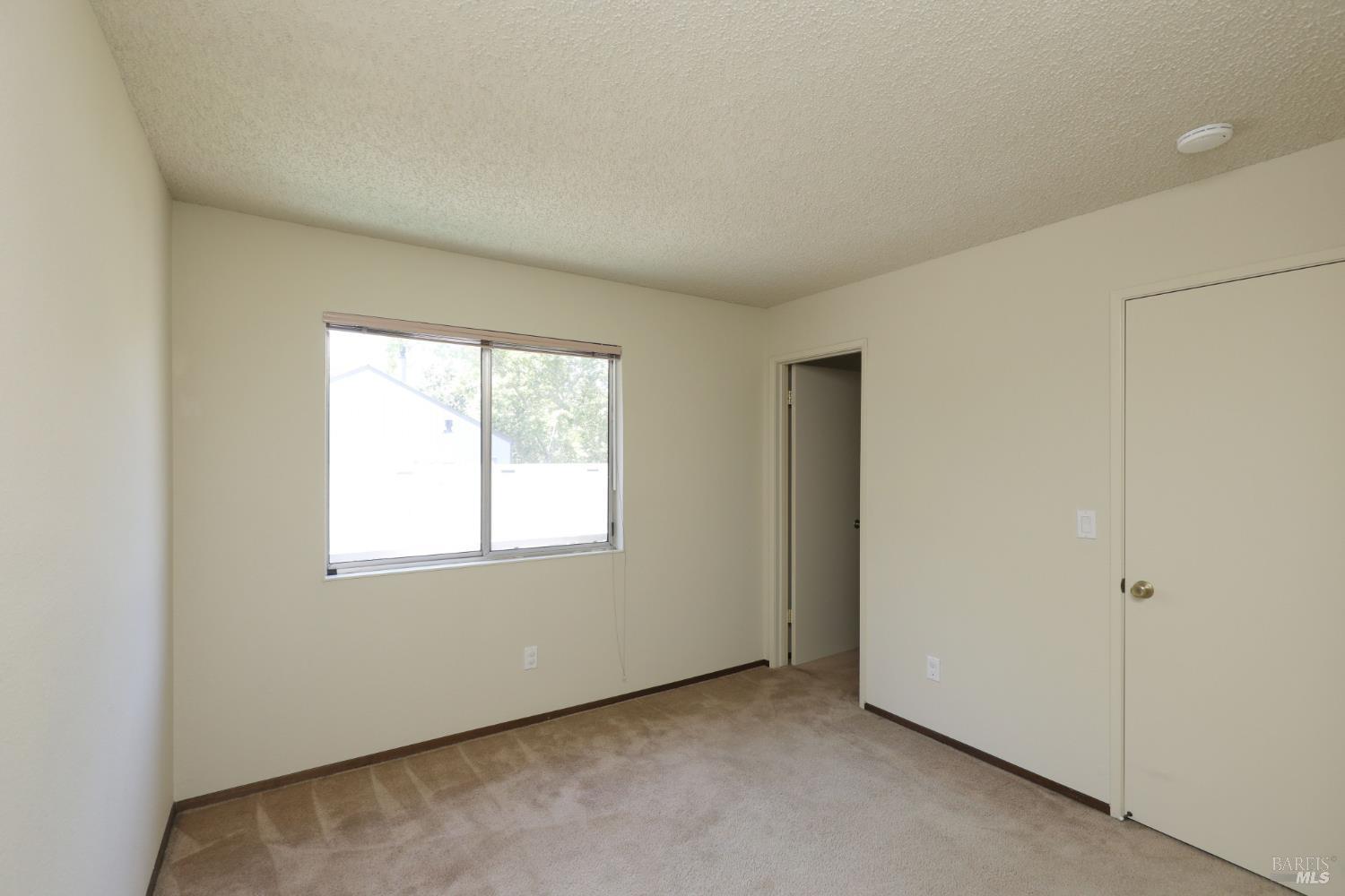 Harvest Lane, Santa Rosa, California image 21