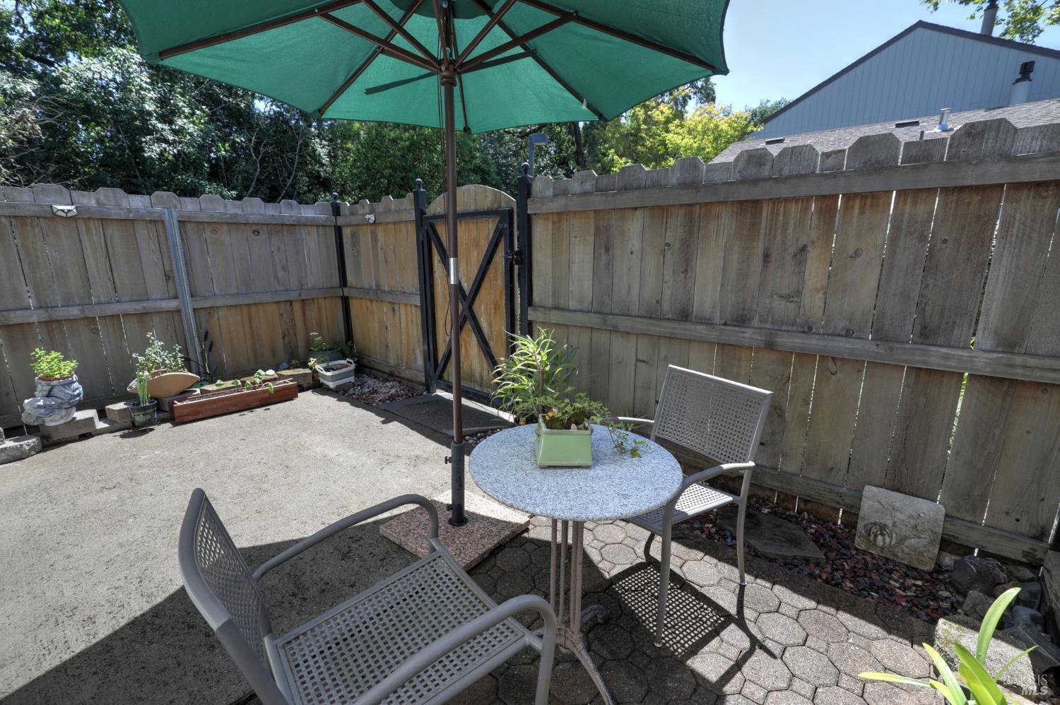 Harvest Lane, Santa Rosa, California image 4