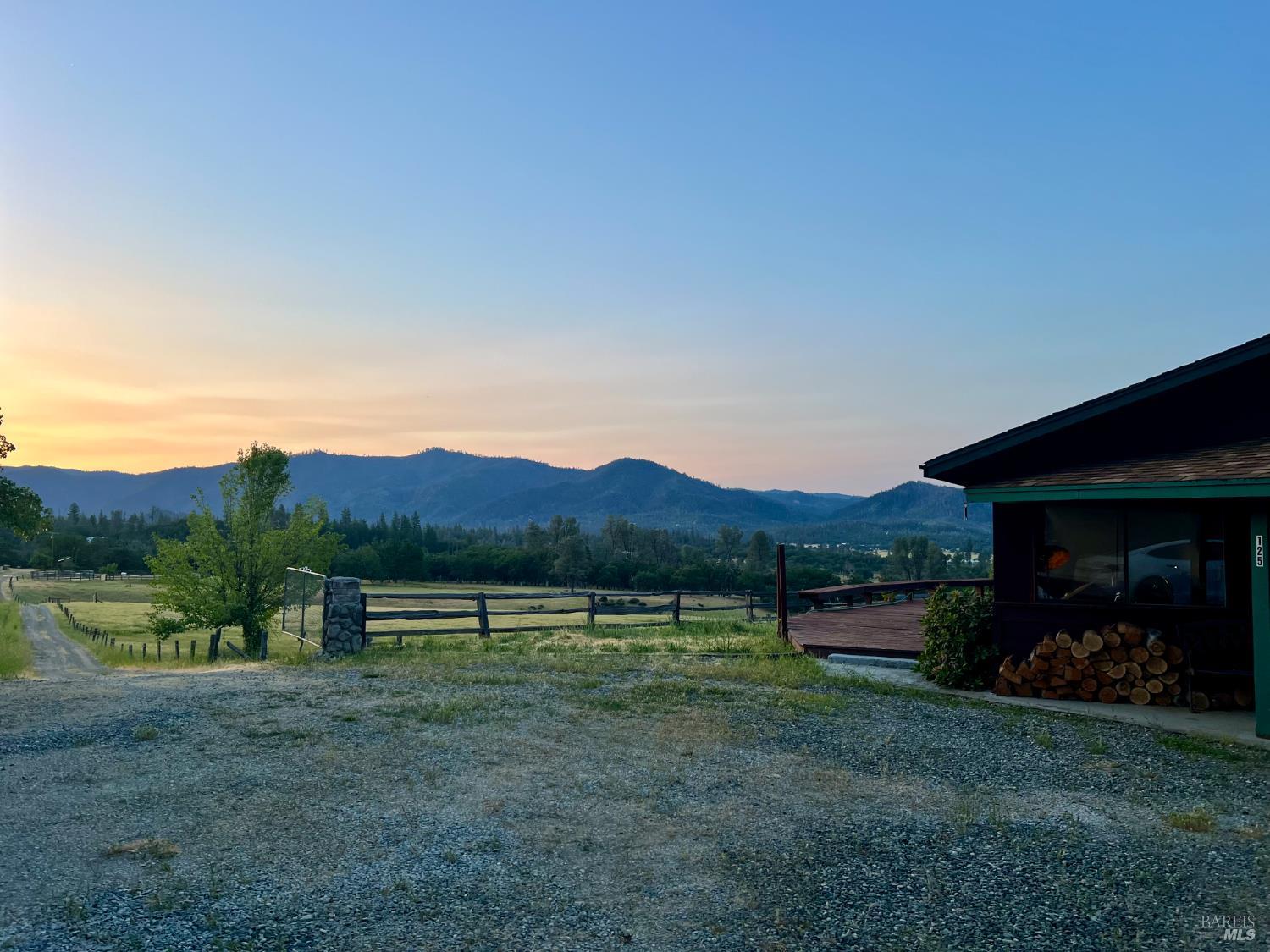 Detail Gallery Image 6 of 57 For 125 Cedar Gulch Rd, Hayfork,  CA 96041 - 2 Beds | 2 Baths