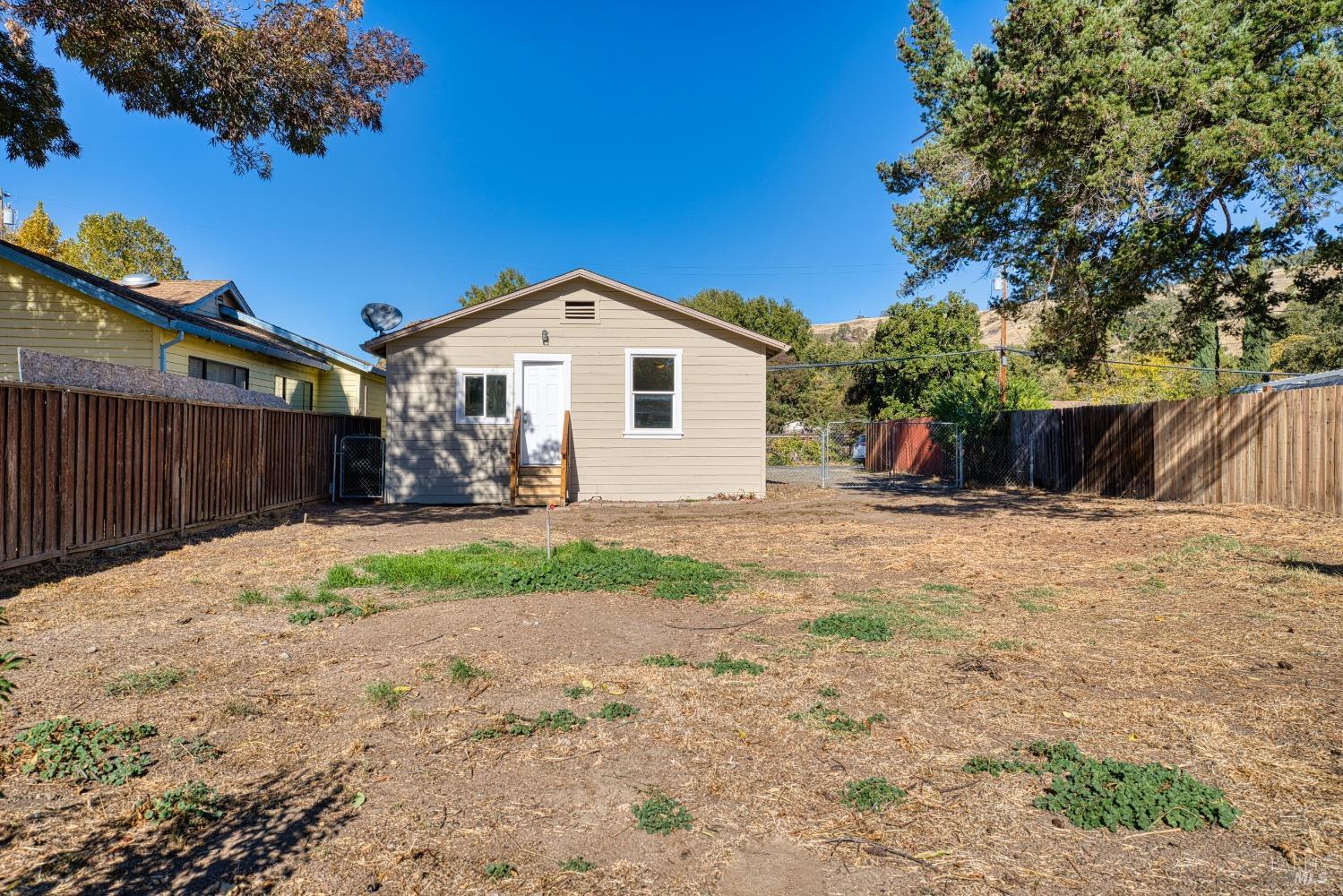 Detail Gallery Image 25 of 40 For 6061 1st Ave, Lucerne,  CA 95458 - 2 Beds | 1 Baths