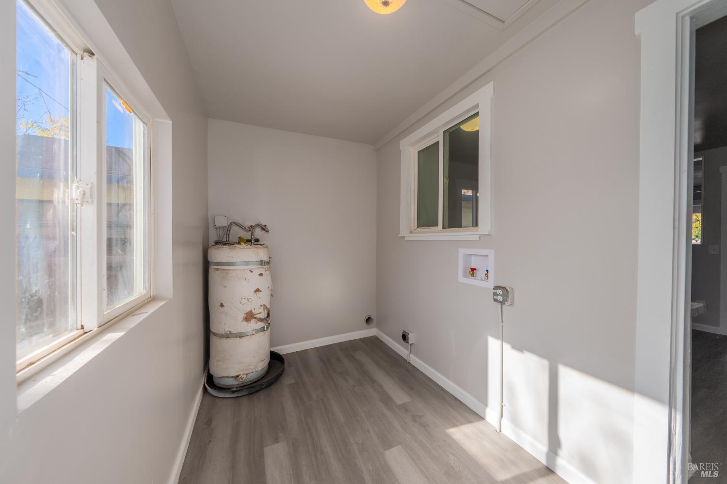 Detail Gallery Image 13 of 40 For 6061 1st Ave, Lucerne,  CA 95458 - 2 Beds | 1 Baths