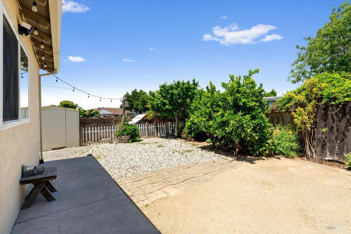 W Carolyn Drive, American Canyon, California image 30