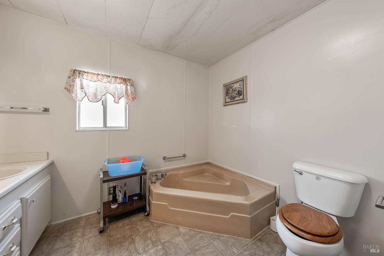 Detail Gallery Image 22 of 43 For 5890 E Hwy 20 Hwy 47, Lucerne,  CA 95458 - 2 Beds | 2 Baths