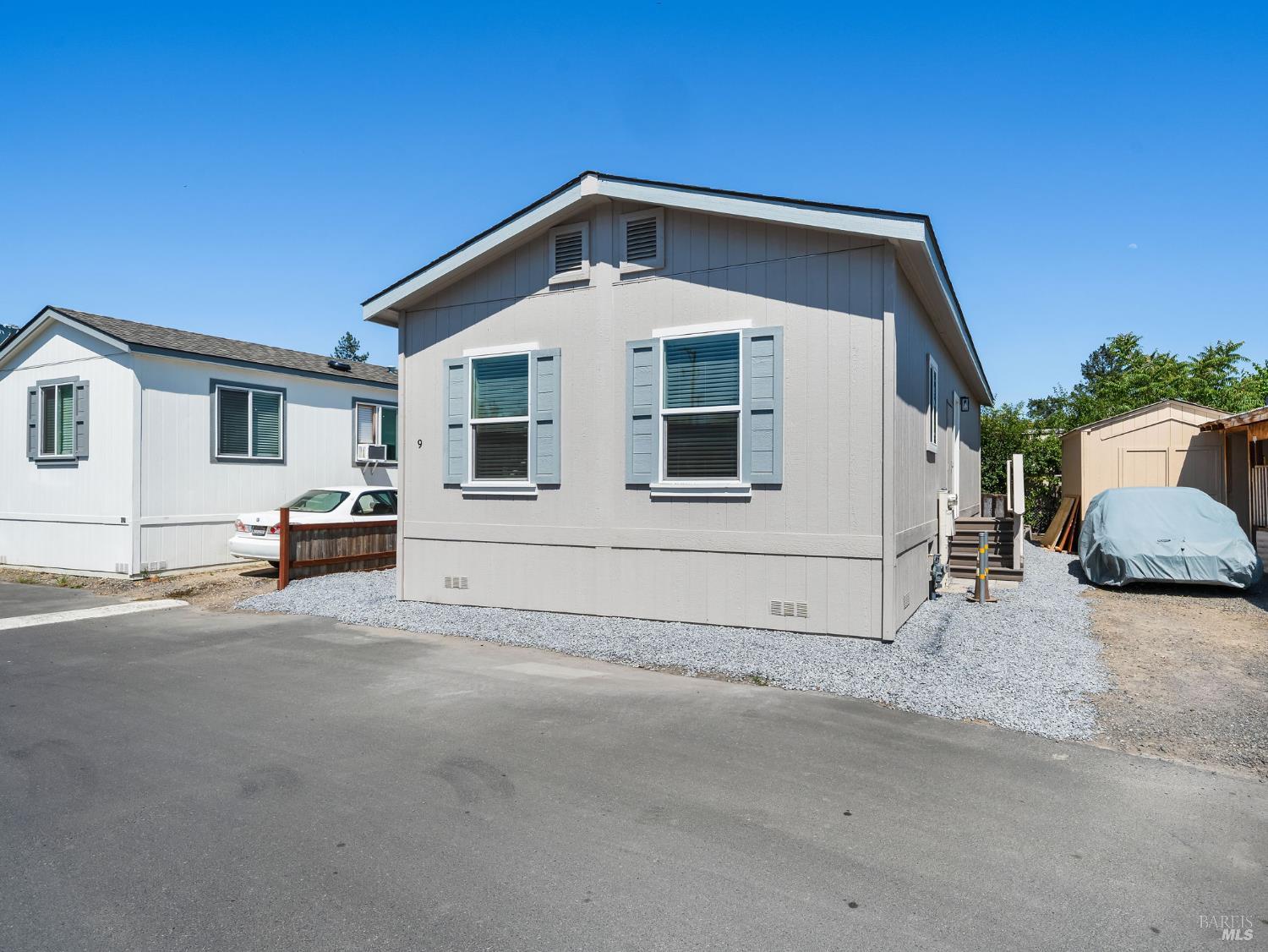 Detail Gallery Image 1 of 35 For 311 Lake Mendocino Dr 9, Ukiah,  CA 95482 - 2 Beds | 1/1 Baths