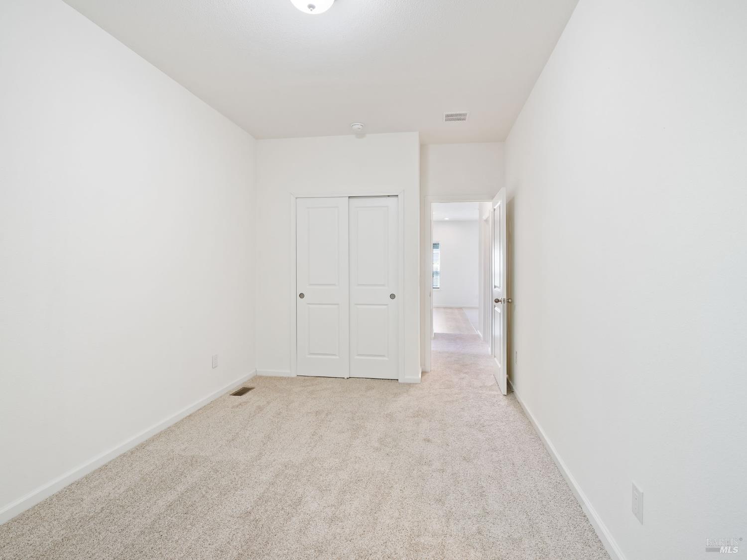 Detail Gallery Image 10 of 35 For 311 Lake Mendocino Dr 9, Ukiah,  CA 95482 - 2 Beds | 1/1 Baths