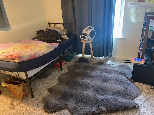 Detail Gallery Image 3 of 19 For 937 Pacific Ave, Fairfield,  CA 94533 - 4 Beds | 1/1 Baths