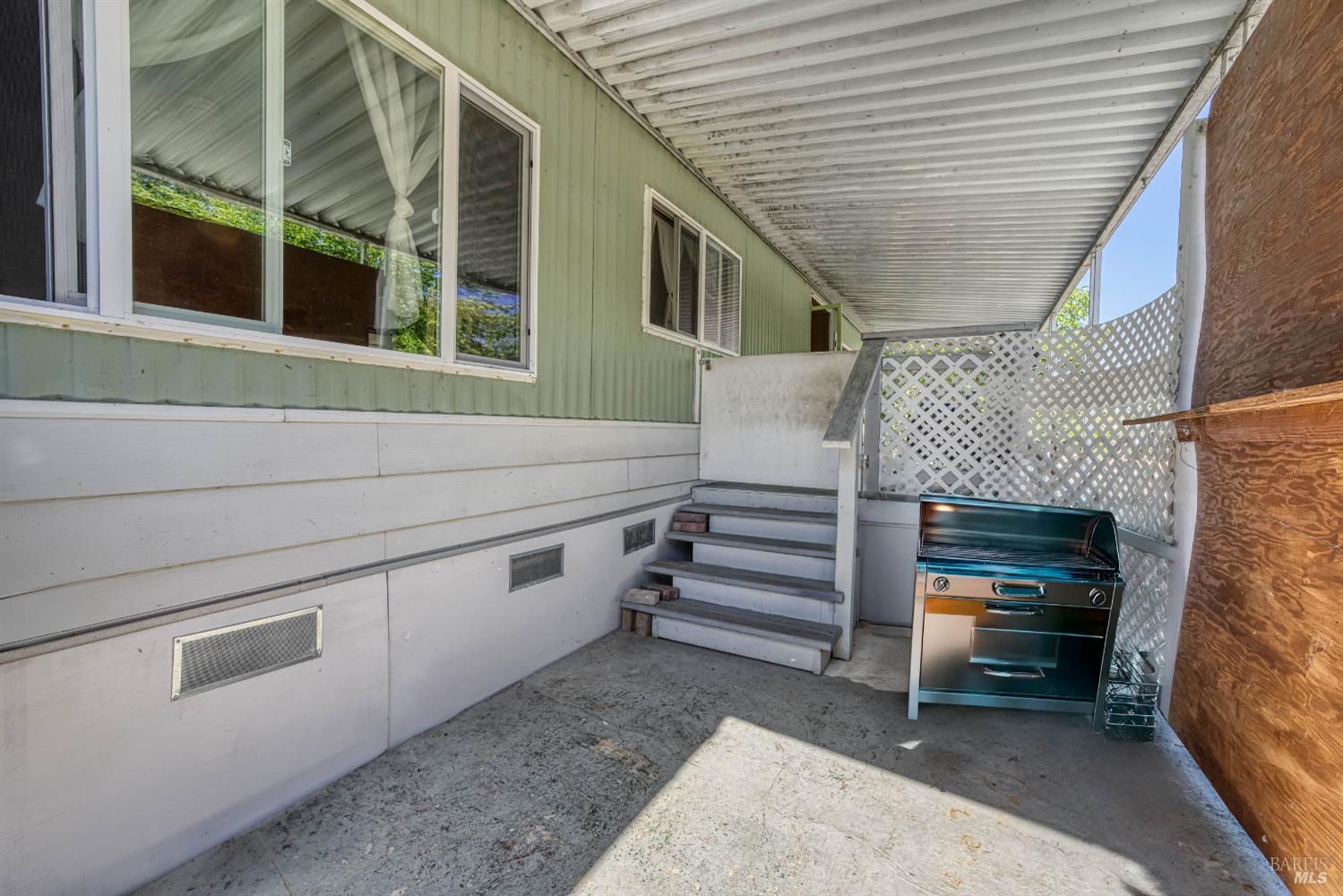Detail Gallery Image 31 of 43 For 5890 E Hwy 20 Hwy 47, Lucerne,  CA 95458 - 2 Beds | 2 Baths