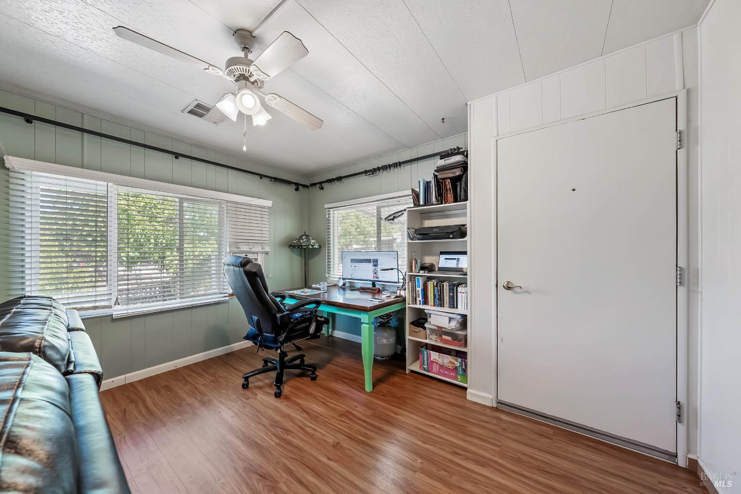 Detail Gallery Image 8 of 43 For 5890 E Hwy 20 Hwy 47, Lucerne,  CA 95458 - 2 Beds | 2 Baths