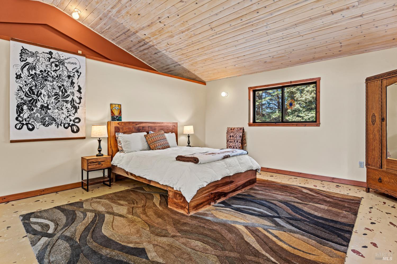 Detail Gallery Image 22 of 38 For 32800 Sutliff Ln, Fort Bragg,  CA 95437 - 2 Beds | 2 Baths