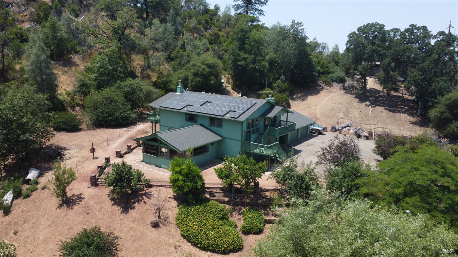 Detail Gallery Image 10 of 87 For 18683 Morgan Valley Rd, Lower Lake,  CA 95457 - 4 Beds | 2/1 Baths