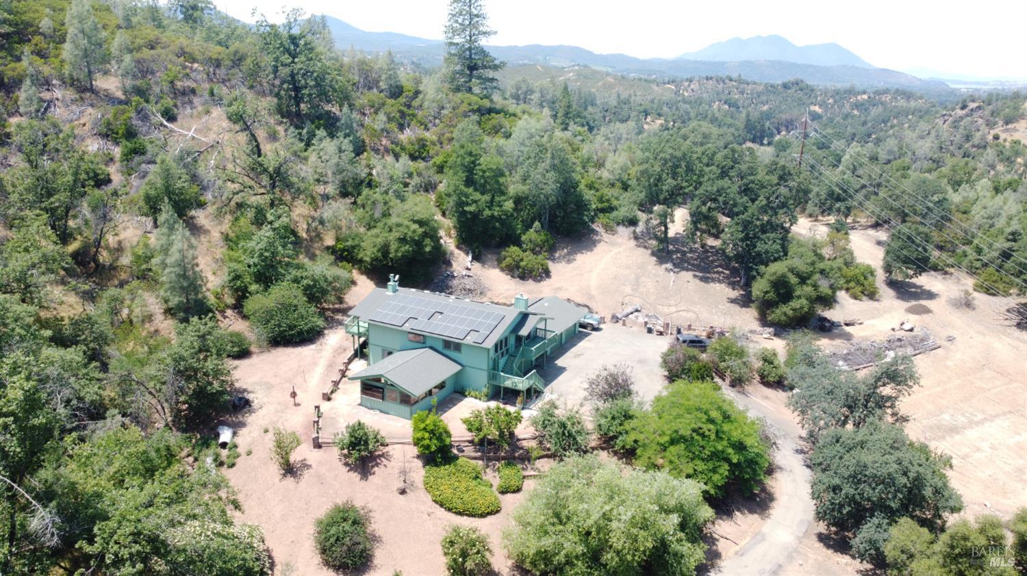 Detail Gallery Image 12 of 87 For 18683 Morgan Valley Rd, Lower Lake,  CA 95457 - 4 Beds | 2/1 Baths