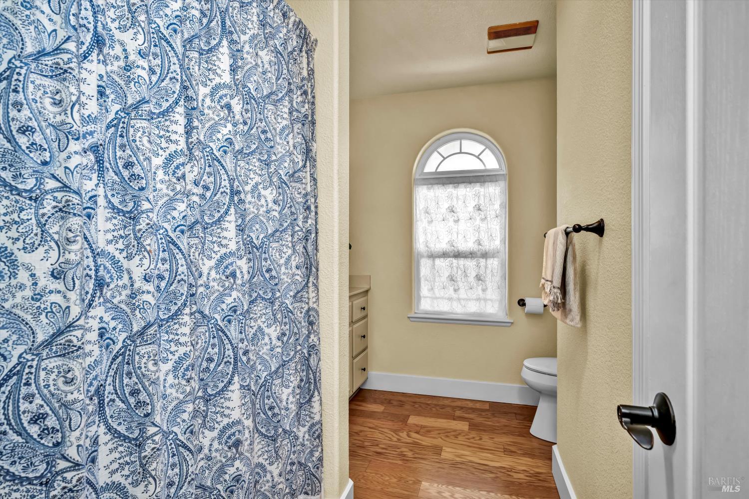 Detail Gallery Image 19 of 37 For 21425 Valley Oak Dr, Middletown,  CA 95461 - 3 Beds | 2/1 Baths