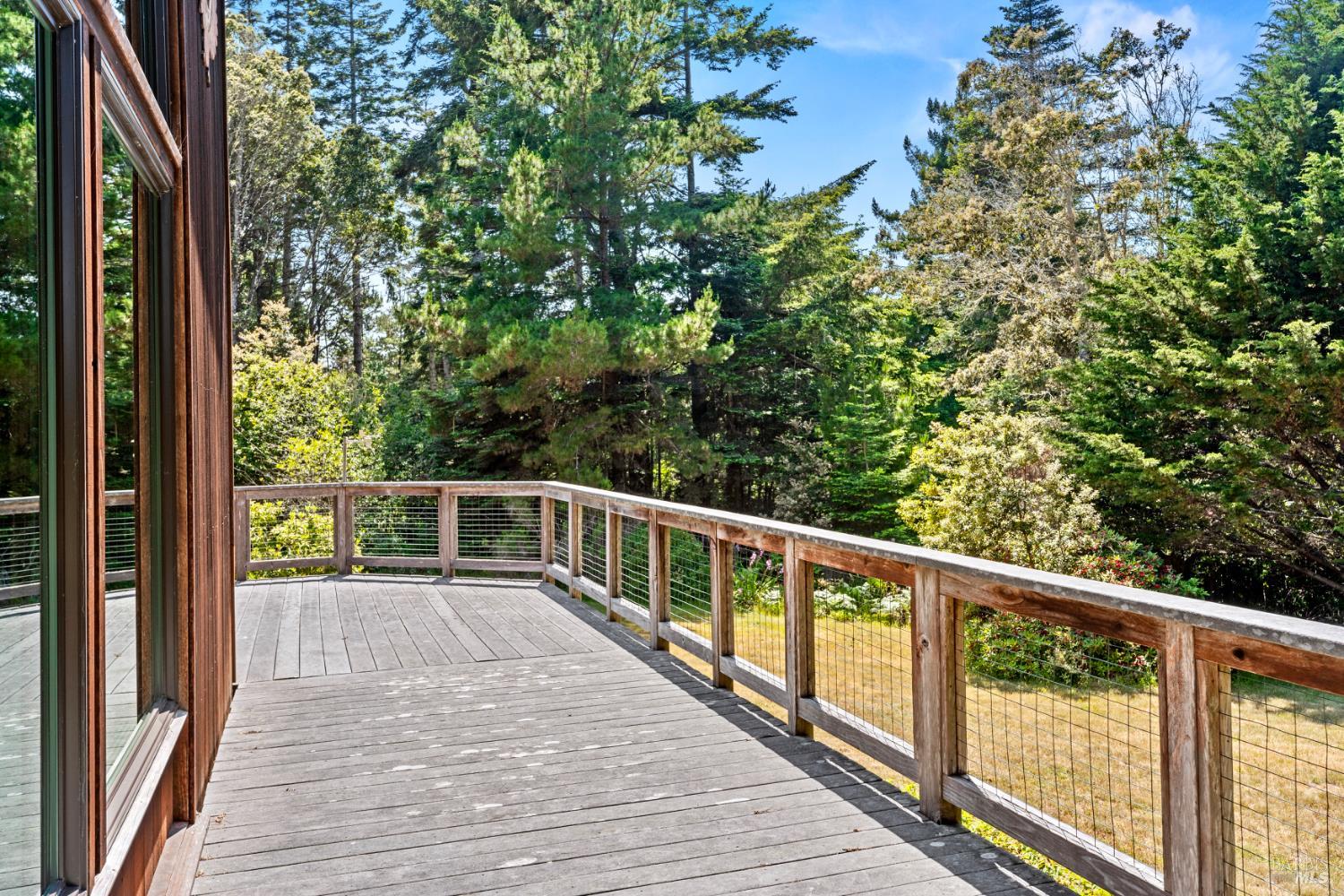 Detail Gallery Image 31 of 38 For 32800 Sutliff Ln, Fort Bragg,  CA 95437 - 2 Beds | 2 Baths