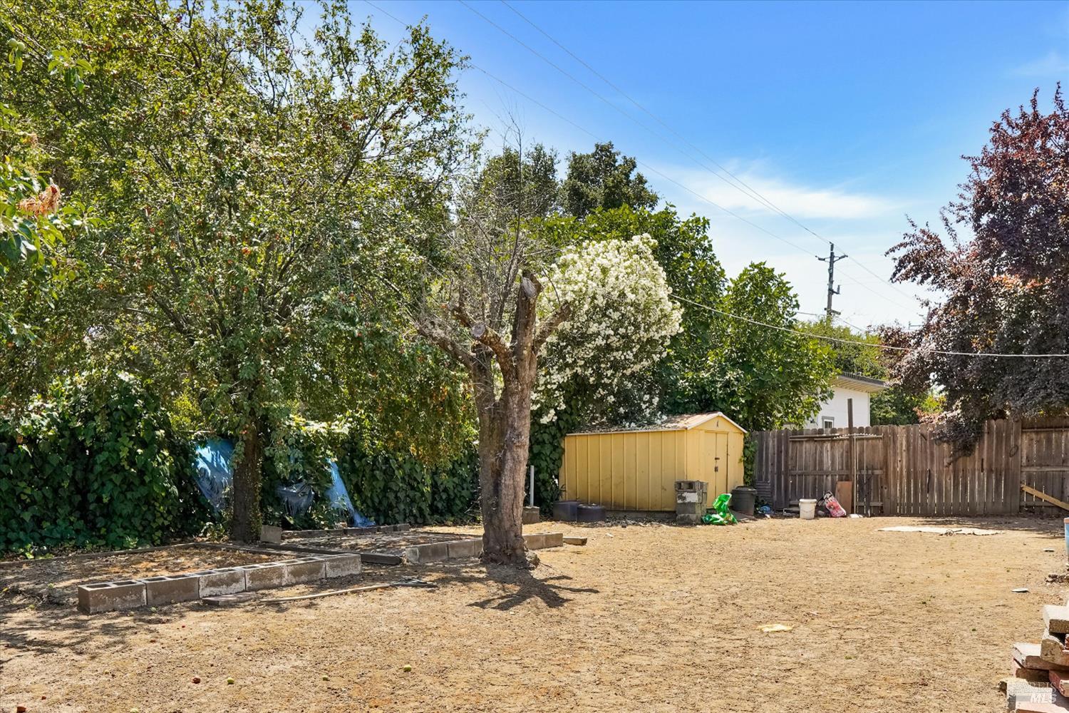 Dahlia Street, Fairfield, California image 38