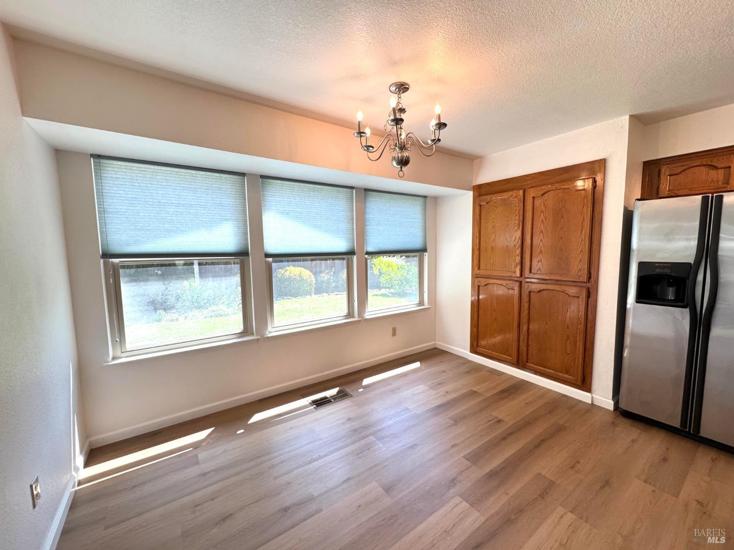 Oakwood Drive, Fairfield, California image 7