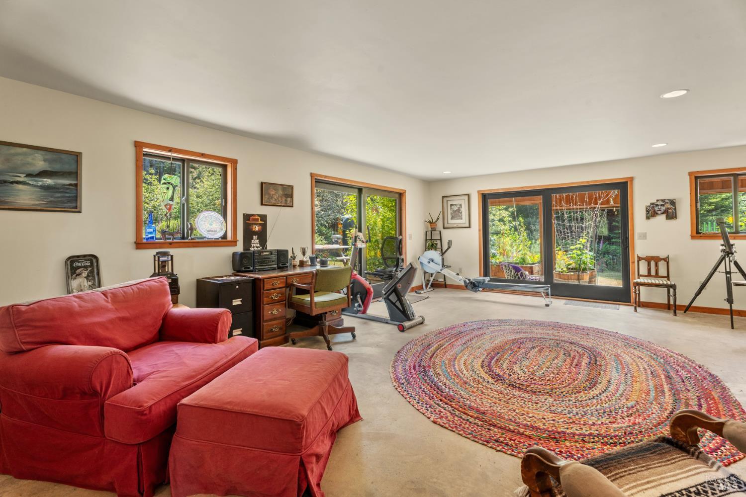 Detail Gallery Image 8 of 38 For 32800 Sutliff Ln, Fort Bragg,  CA 95437 - 2 Beds | 2 Baths