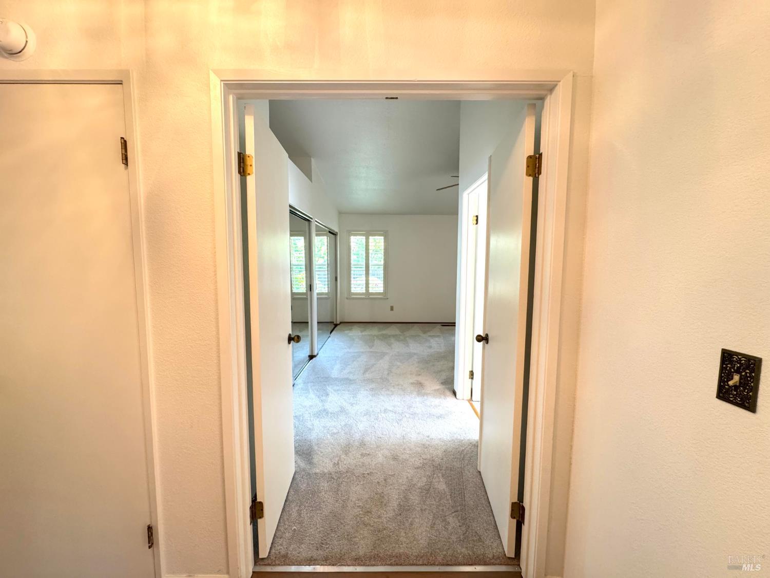 Oakwood Drive, Fairfield, California image 11