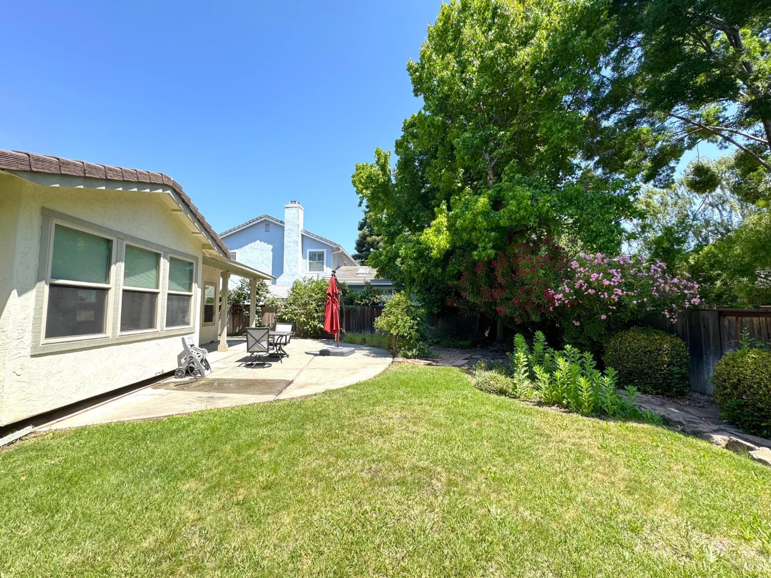 Oakwood Drive, Fairfield, California image 21