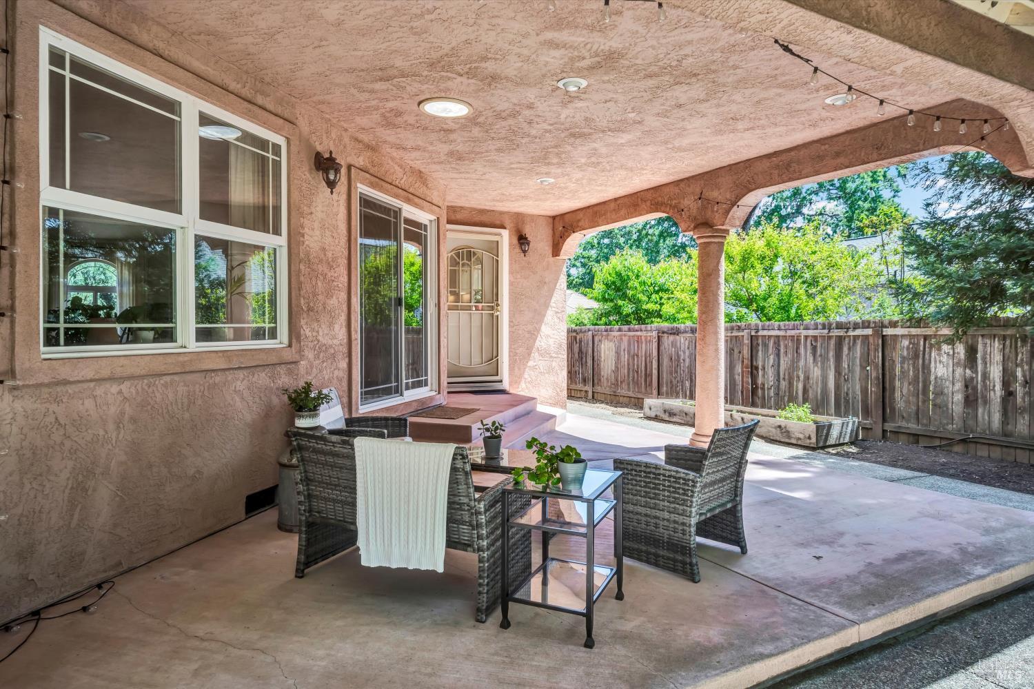 Detail Gallery Image 22 of 37 For 21425 Valley Oak Dr, Middletown,  CA 95461 - 3 Beds | 2/1 Baths